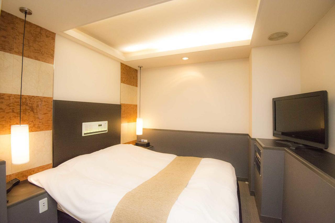Hotel Double Фунабаши Екстериор снимка